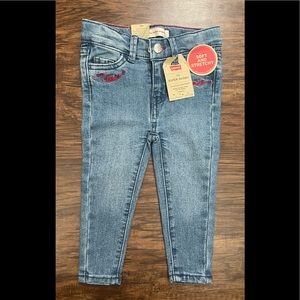 Levi’s 710 Super Skinny